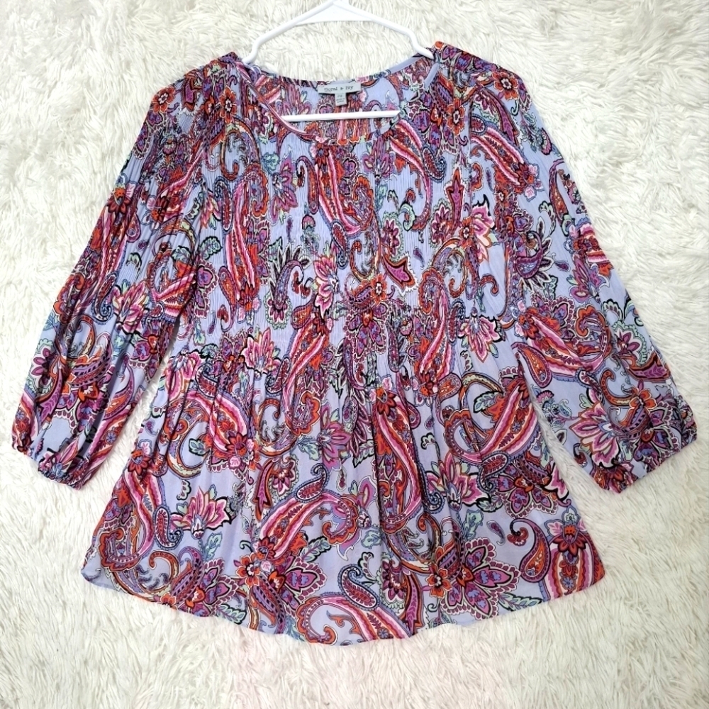 FLORAL & IVY WOMEN'S TOPS SIZE Small Petite FLORAL Paisley BOHO Smocked FLARE